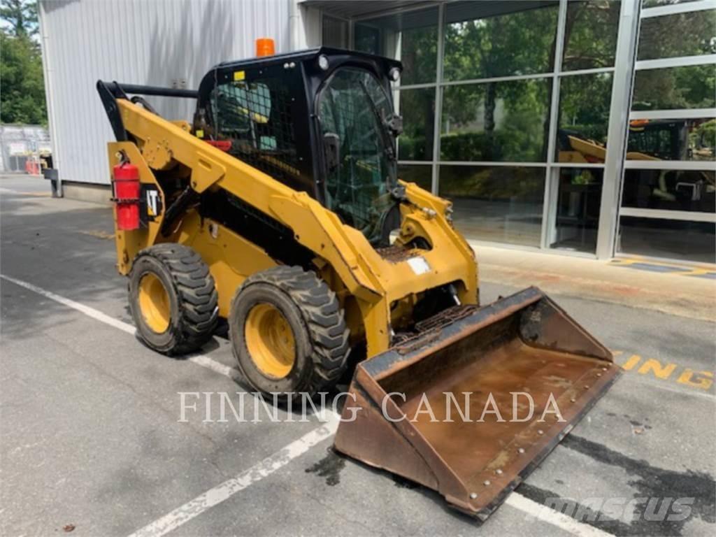 CAT 262D Kompaktlader