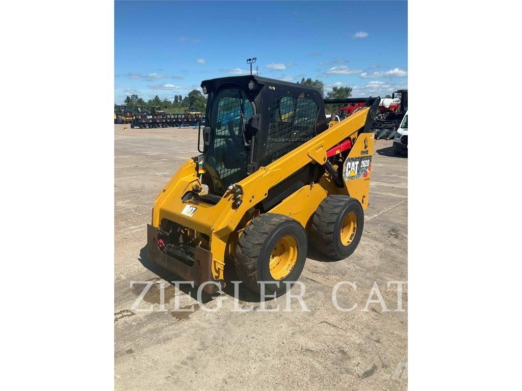 CAT 262D Kompaktlader