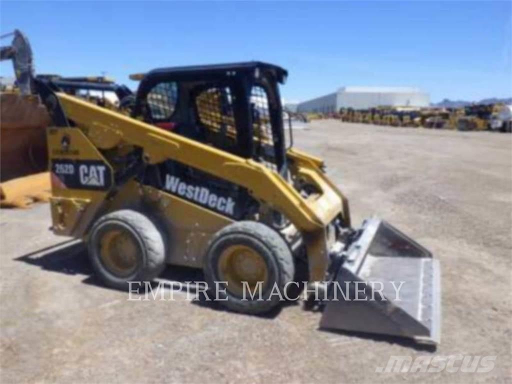 CAT 262D Kompaktlader