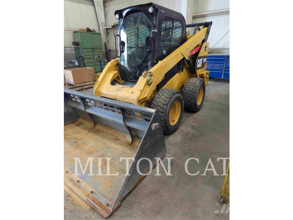 CAT 262D Kompaktlader