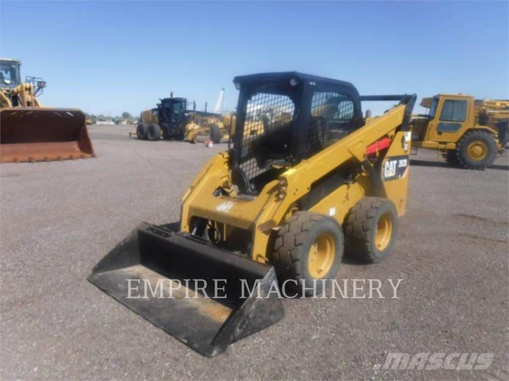 CAT 262D Kompaktlader