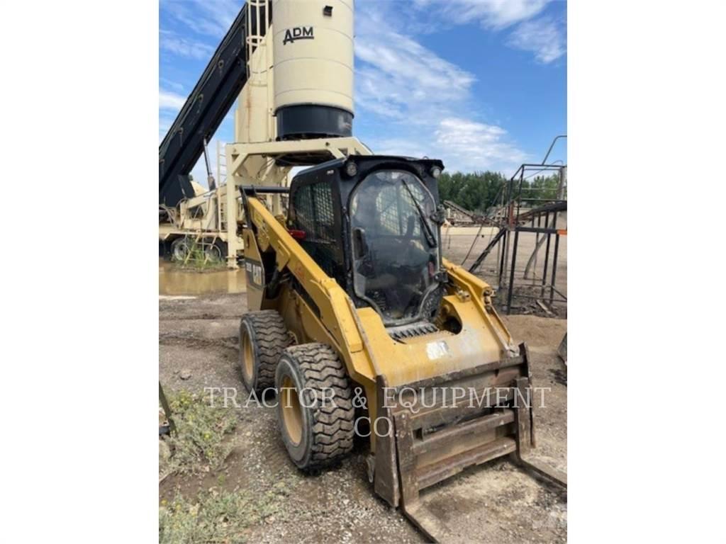 CAT 262D H3CB Kompaktlader