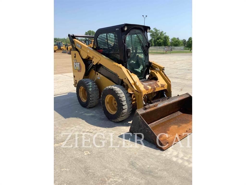 CAT 262D3 Kompaktlader