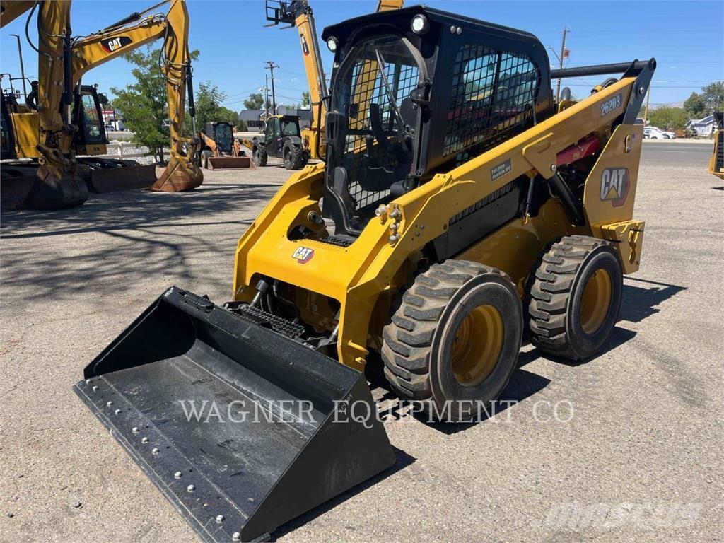 CAT 262D3 Kompaktlader