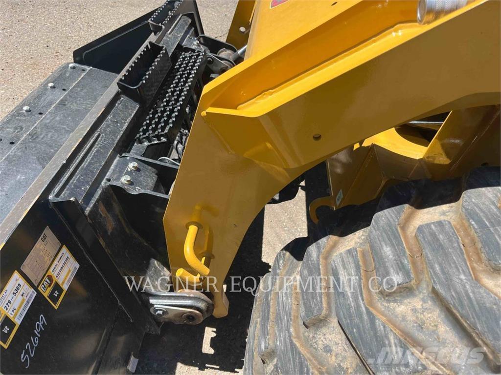 CAT 262D3 Kompaktlader