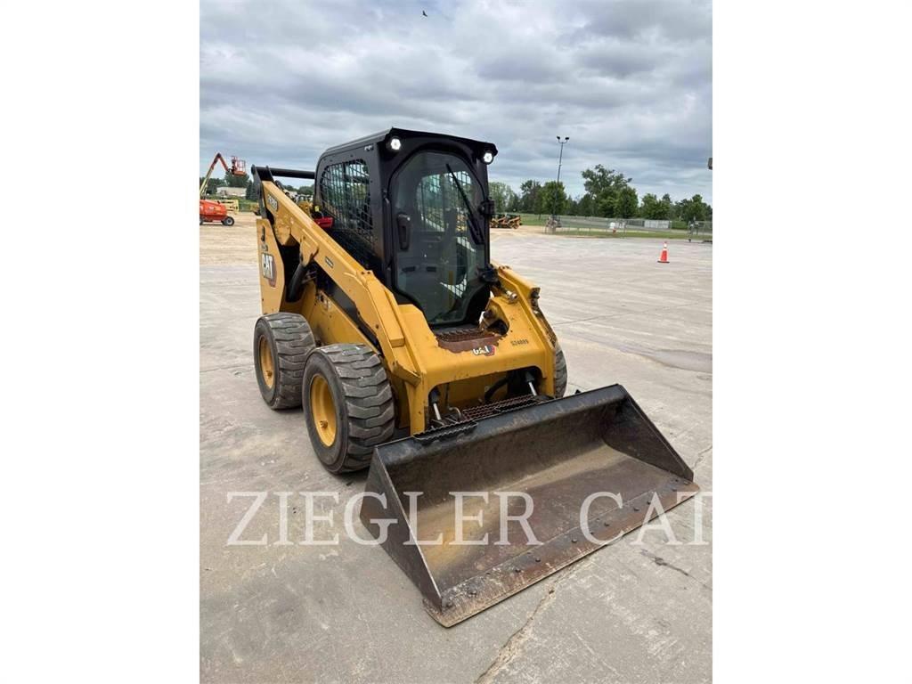 CAT 262D3 Kompaktlader
