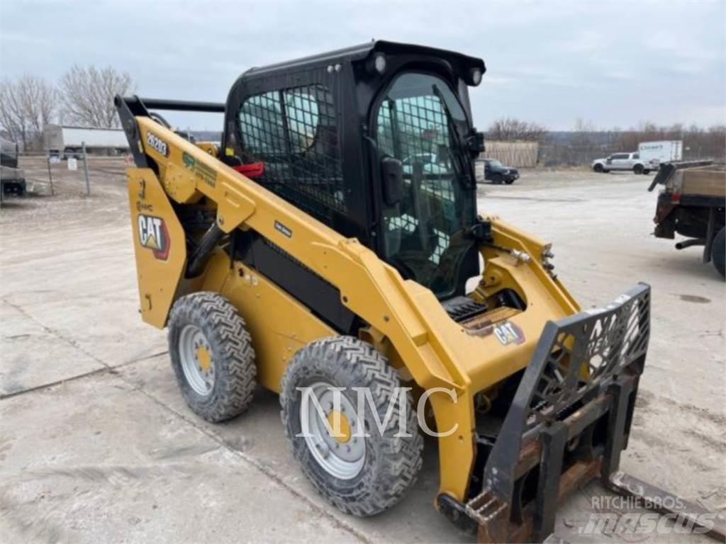 CAT 262D3 Kompaktlader