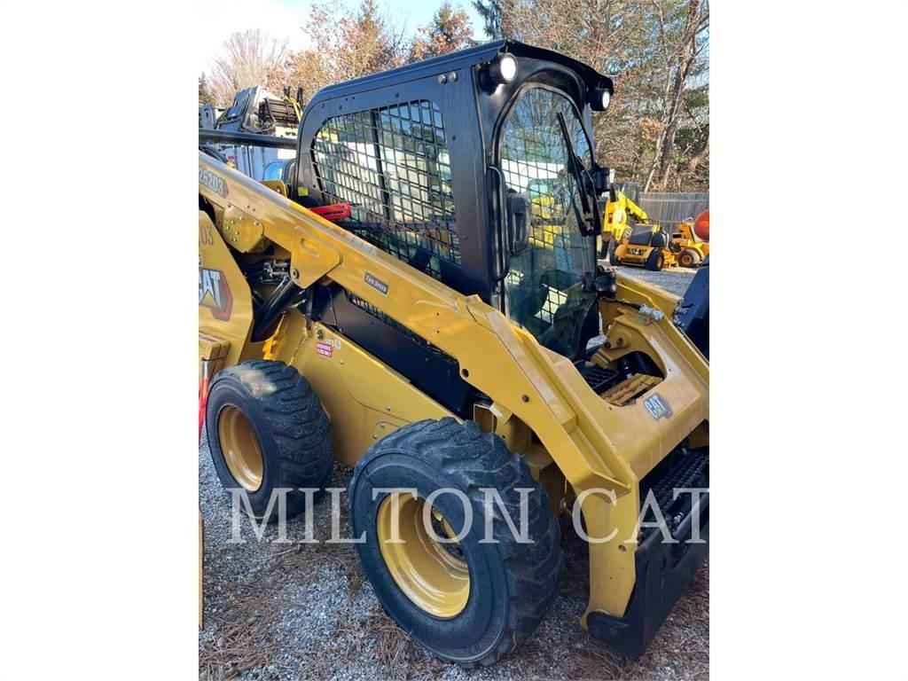 CAT 262D3 Kompaktlader
