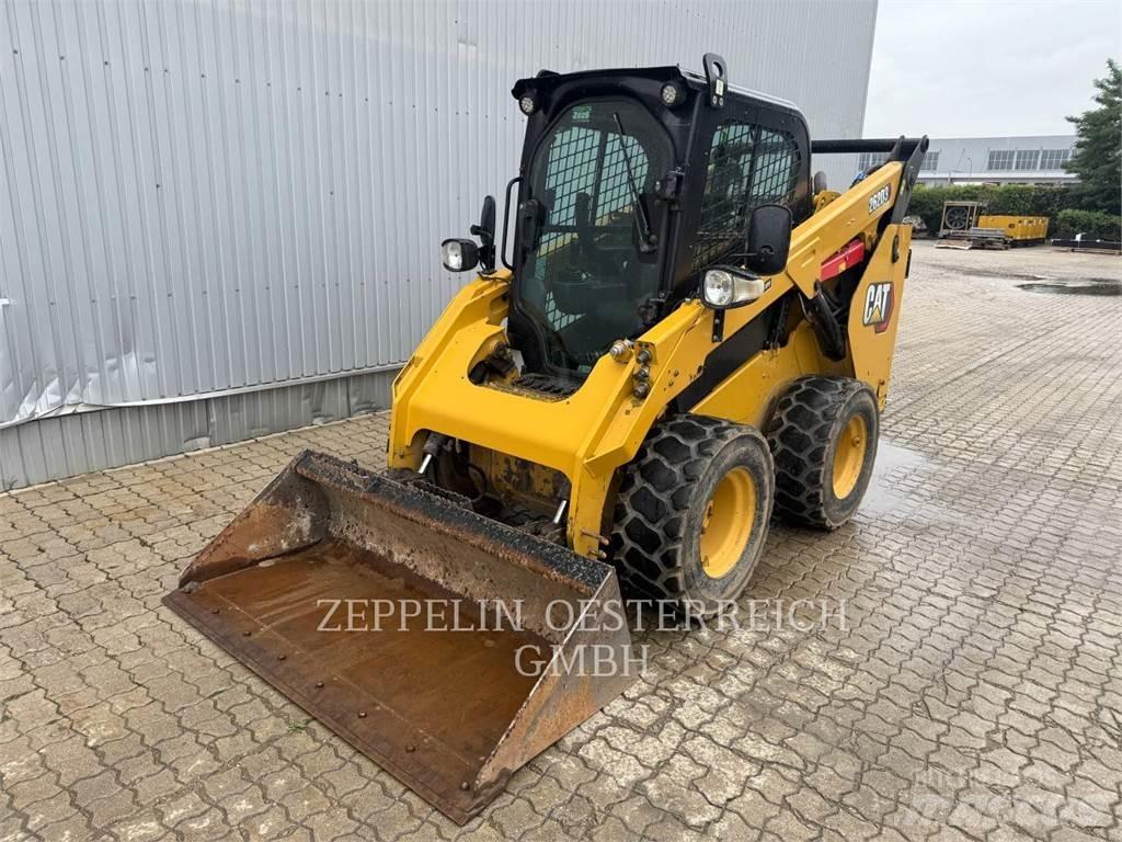 CAT 262D3 Kompaktlader