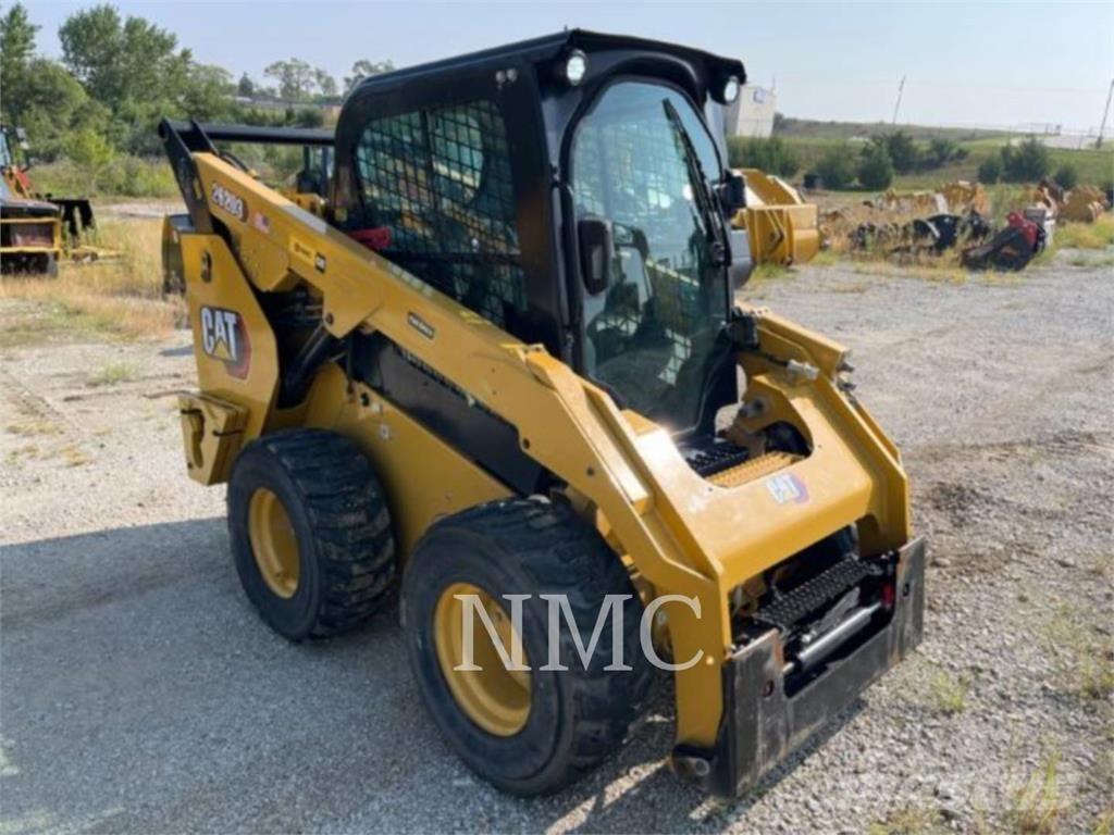 CAT 262D3 Kompaktlader