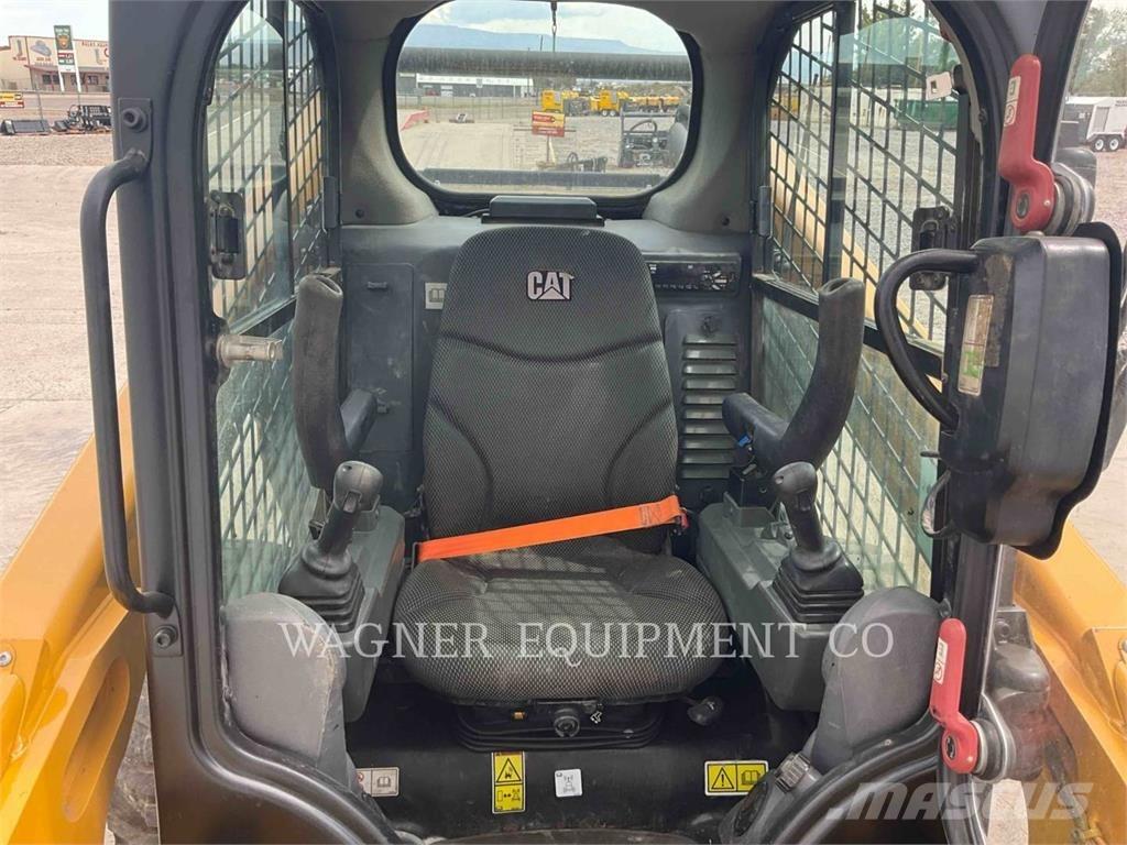 CAT 262D3 Kompaktlader