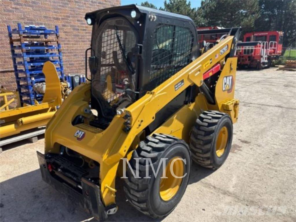 CAT 262D3 Kompaktlader