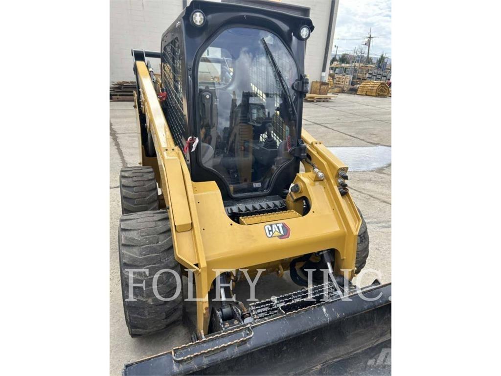 CAT 262D3 Kompaktlader