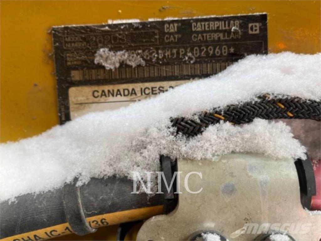 CAT 262D3 Kompaktlader