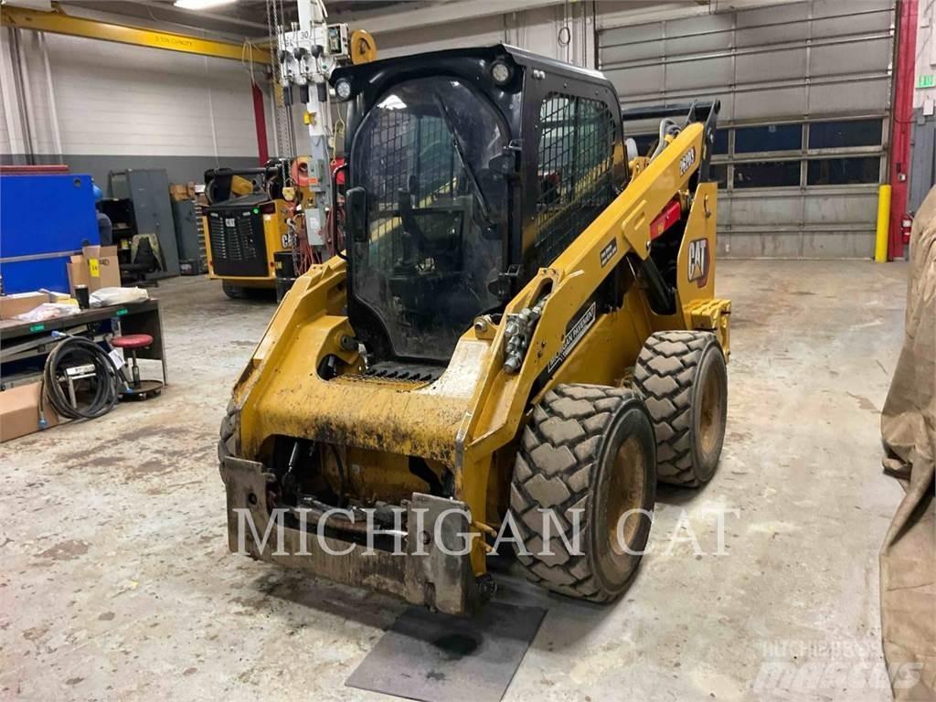 CAT 262D3 A2HQR Kompaktlader