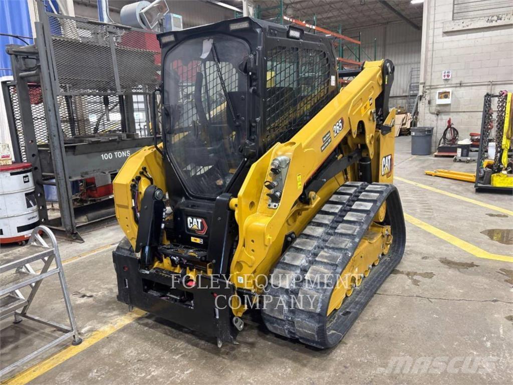 CAT 26505SC Kompaktlader