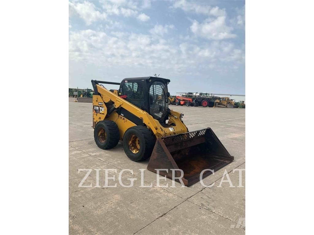 CAT 272D2 Kompaktlader