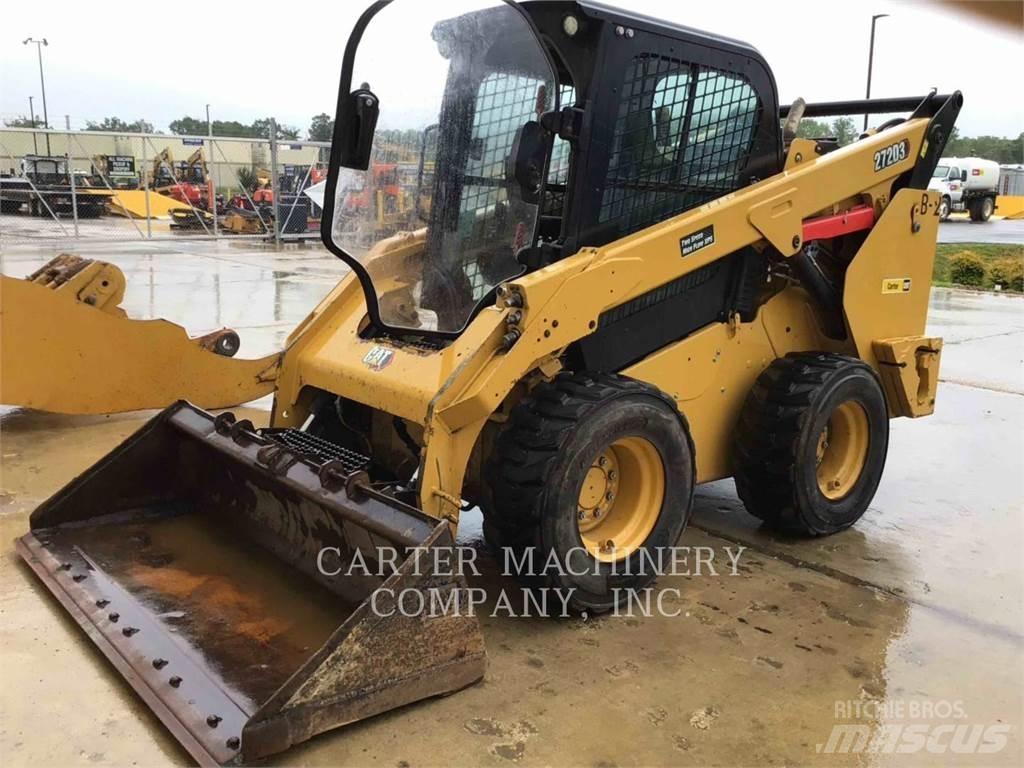 CAT 272D3 Kompaktlader