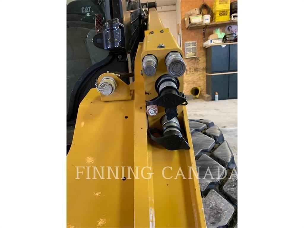 CAT 272D3 XE Kompaktlader