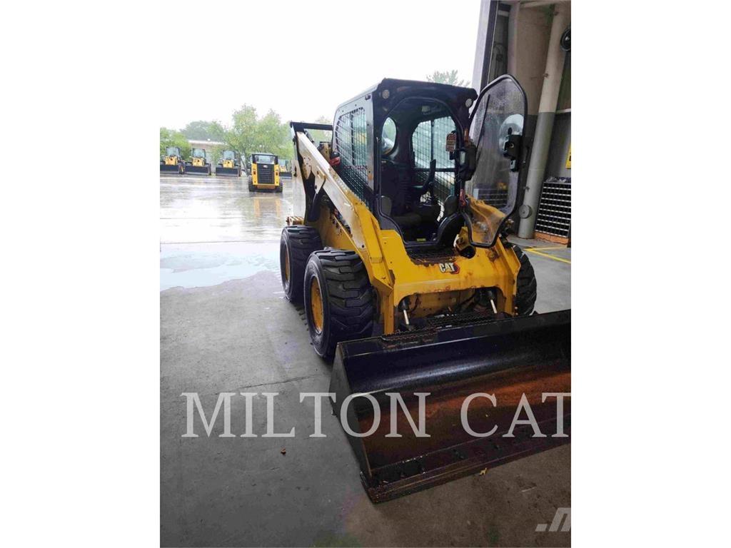 CAT 272D3 XHP Kompaktlader
