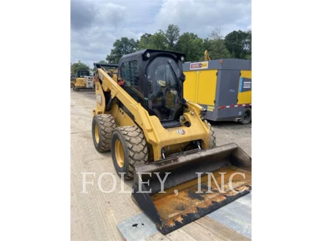 CAT 272D3XE Kompaktlader