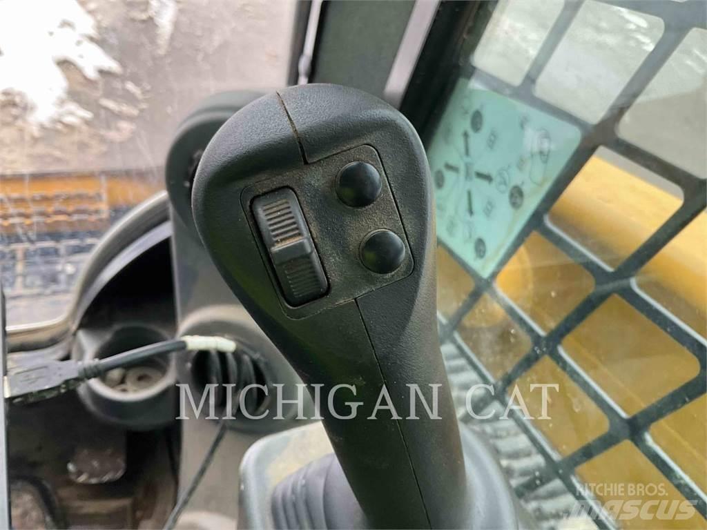 CAT 299D3XE D2AQBR Kompaktlader