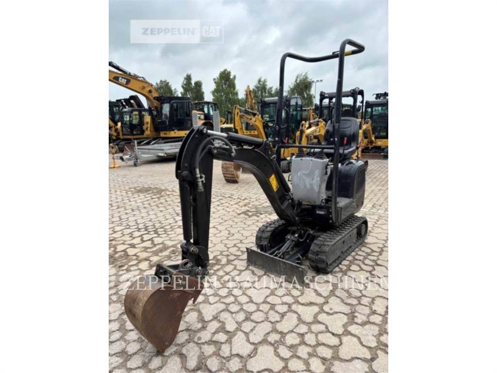 CAT 300.9D Raupenbagger