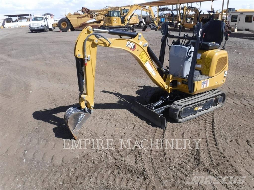 CAT 300.9D Raupenbagger