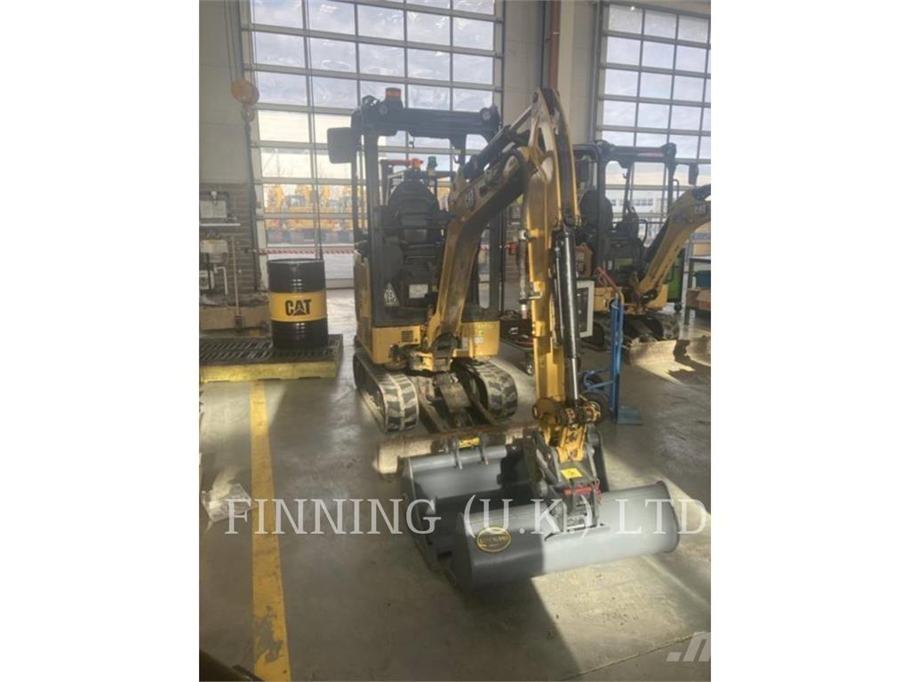 CAT 301.5 05 Raupenbagger