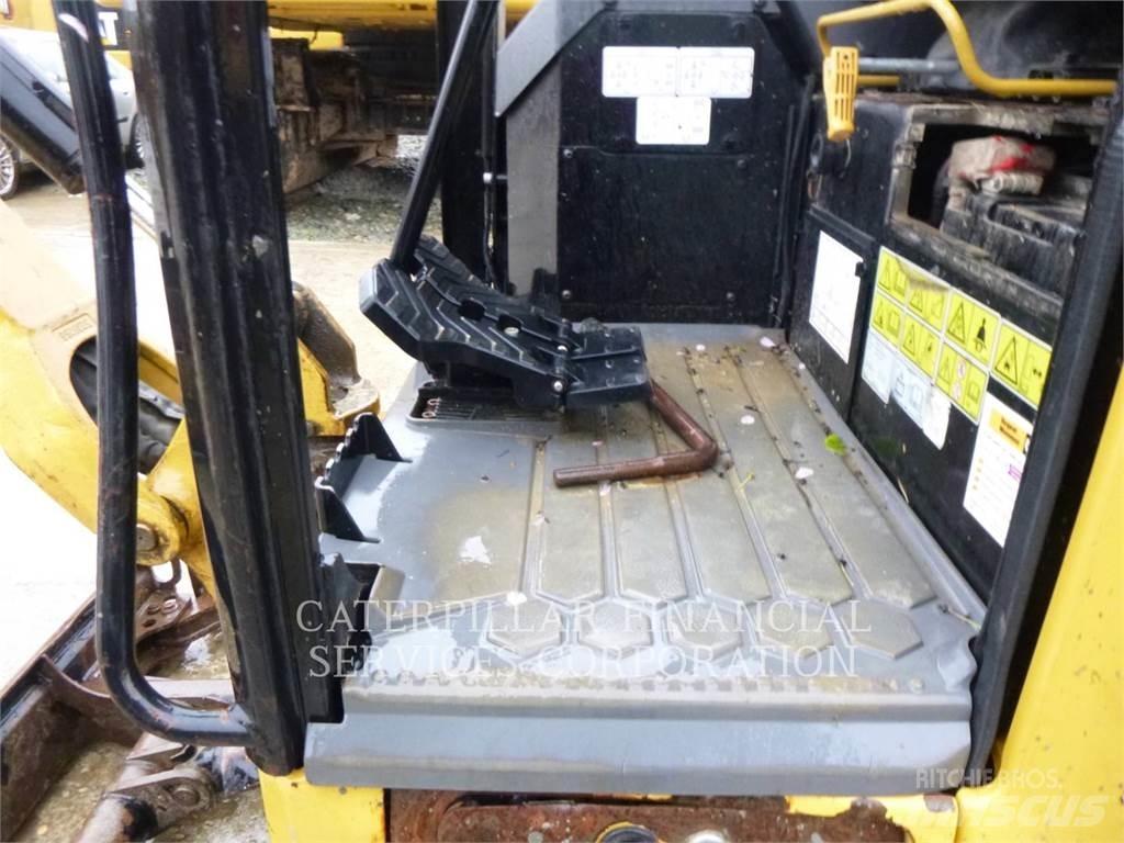 CAT 301.7-05CR Raupenbagger