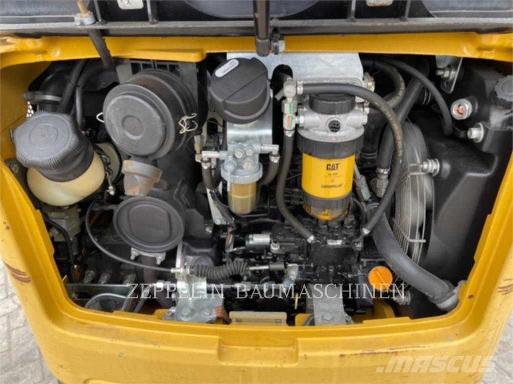 CAT 301.7D Raupenbagger
