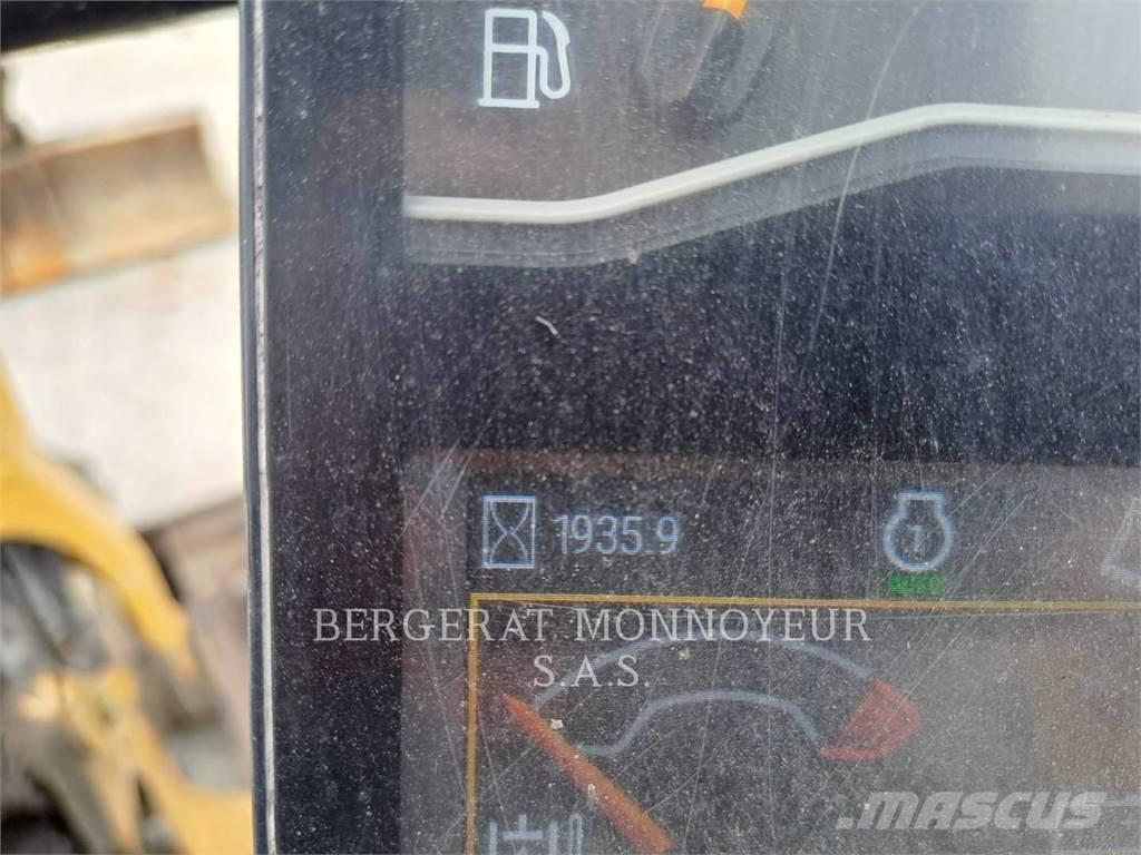 CAT 301.8 Raupenbagger