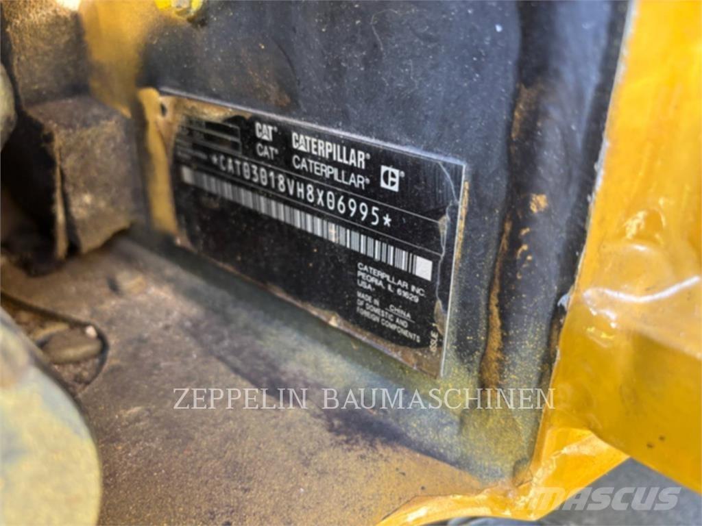 CAT 301.8-05A Raupenbagger