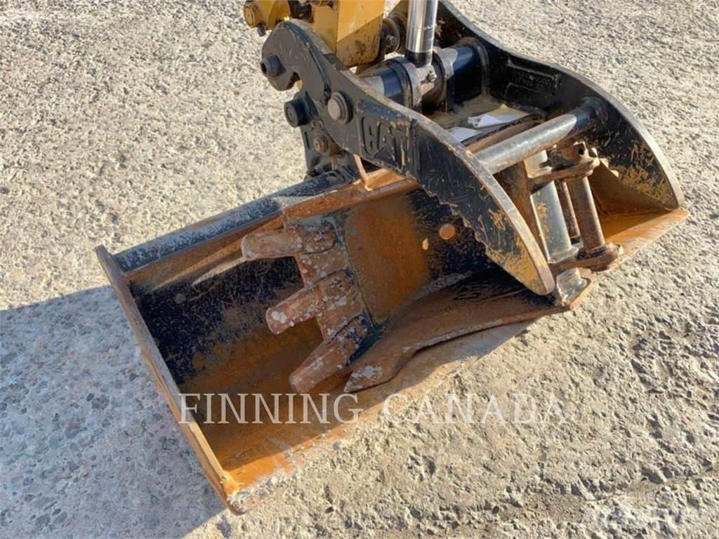 CAT 302-05 Raupenbagger