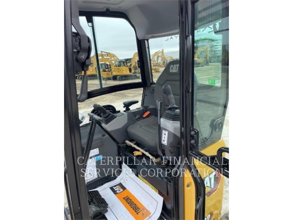 CAT 302 05A CR Raupenbagger