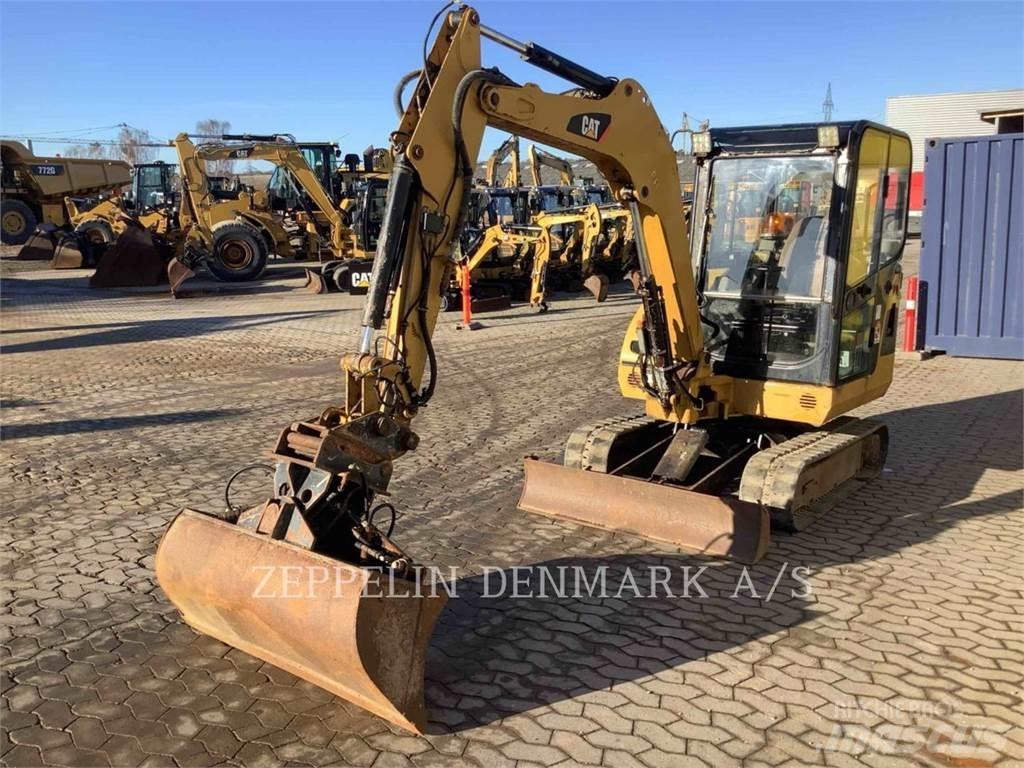 CAT 302.5C Raupenbagger