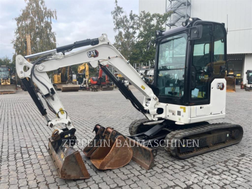 CAT 302.7CR-07 Raupenbagger