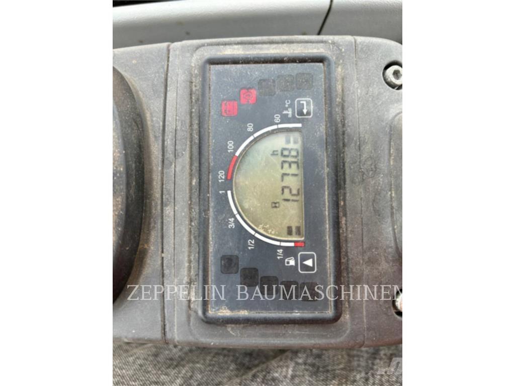 CAT 302.7D Raupenbagger