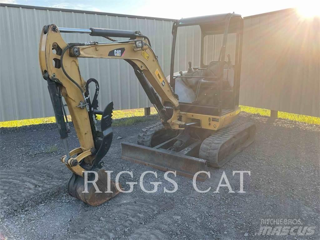 CAT 302.7DCR Raupenbagger