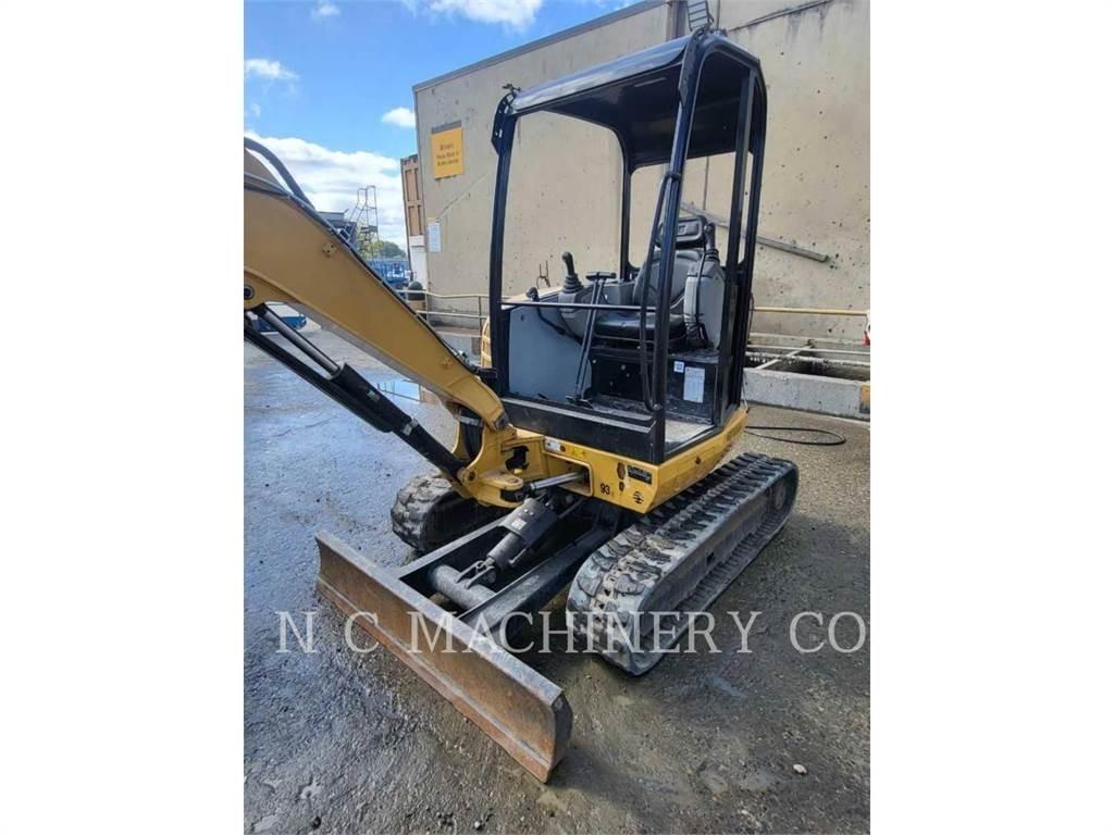 CAT 302.7DCRCN Raupenbagger