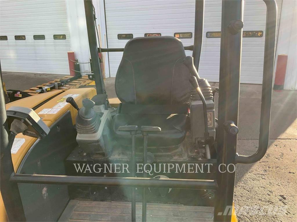 CAT 303.5E2 Raupenbagger