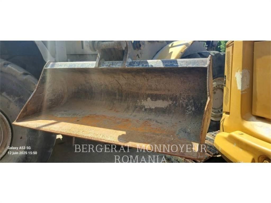 CAT 303.5E2CR Raupenbagger