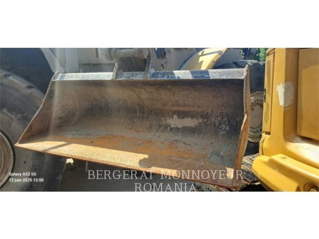 CAT 303.5E2CR Raupenbagger