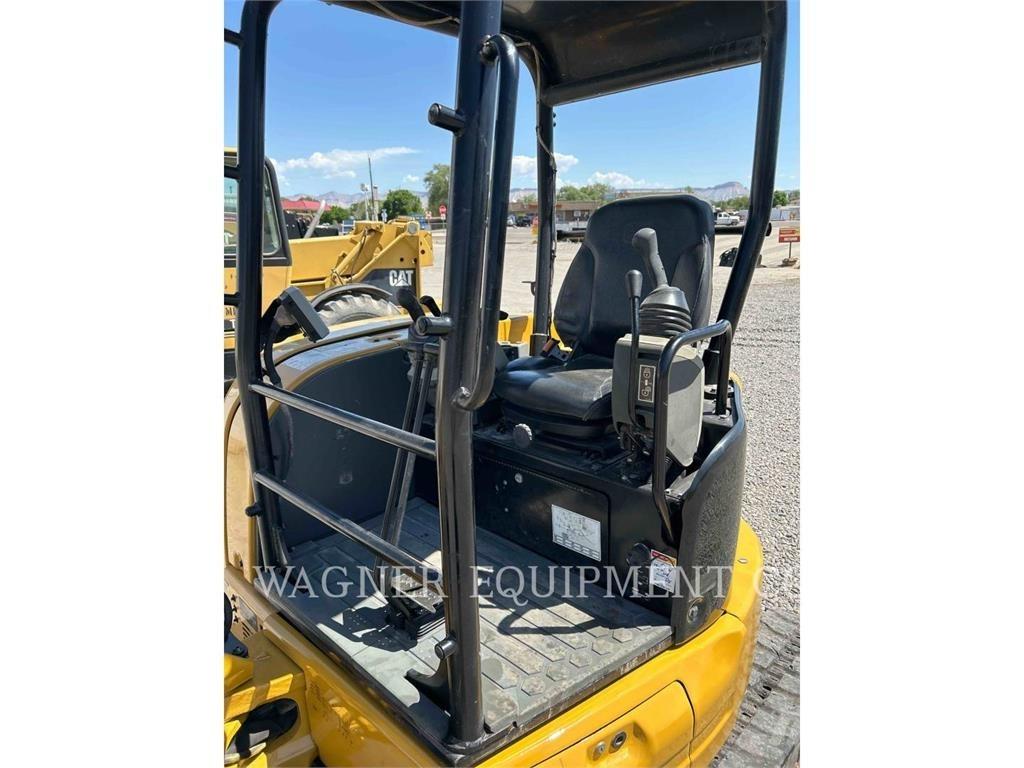 CAT 303.5E2CR Raupenbagger