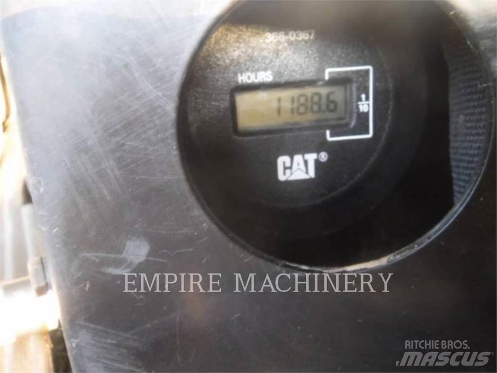 CAT 304E2CR Raupenbagger