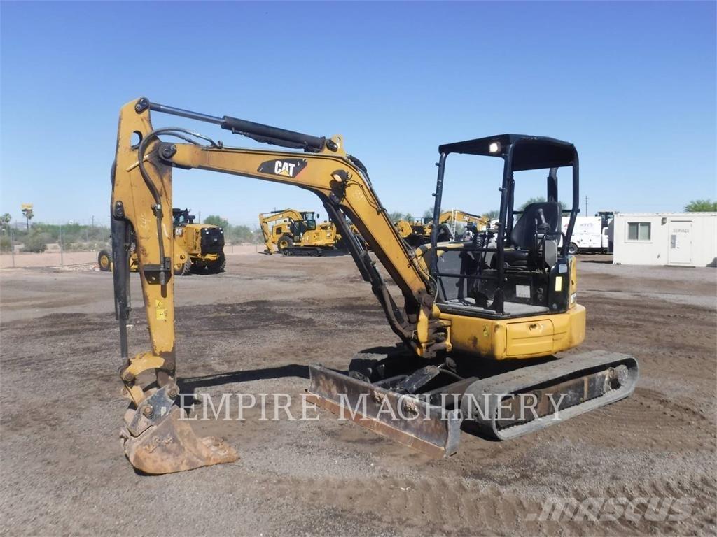 CAT 304E2CR Raupenbagger