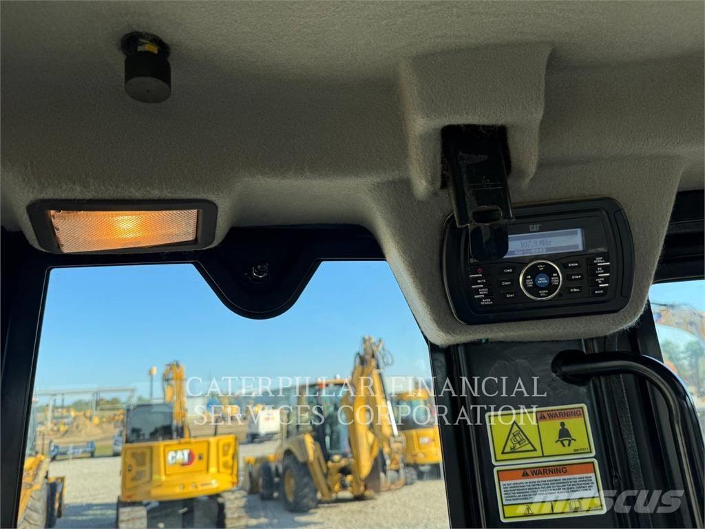 CAT 304E2CR Raupenbagger