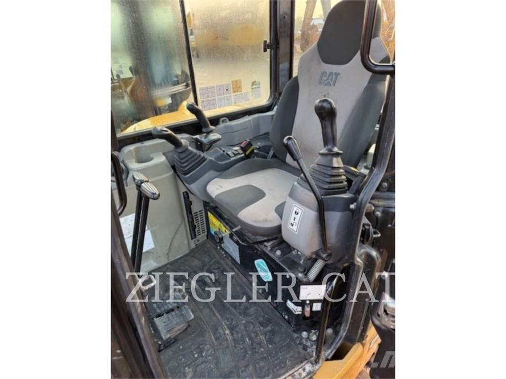 CAT 305.5D Raupenbagger