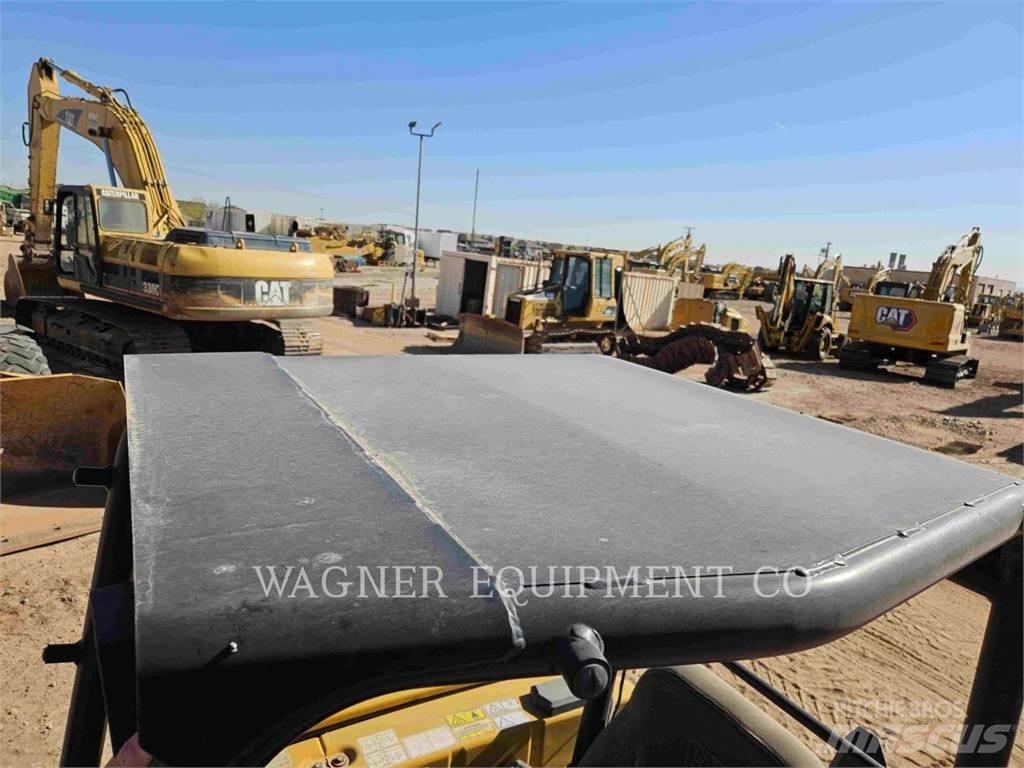 CAT 305.5E2 TB Raupenbagger