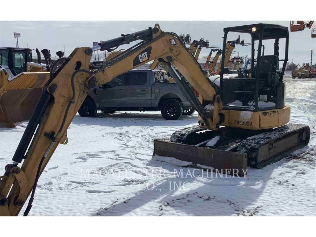 CAT 305.5E2CR Raupenbagger